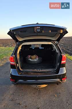 Внедорожник / Кроссовер Dodge Journey 2015 в 