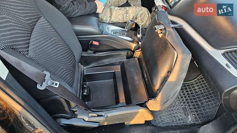 Позашляховик / Кросовер Dodge Journey 2015 в Жашківу