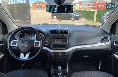 Позашляховик / Кросовер Dodge Journey 2018 в 