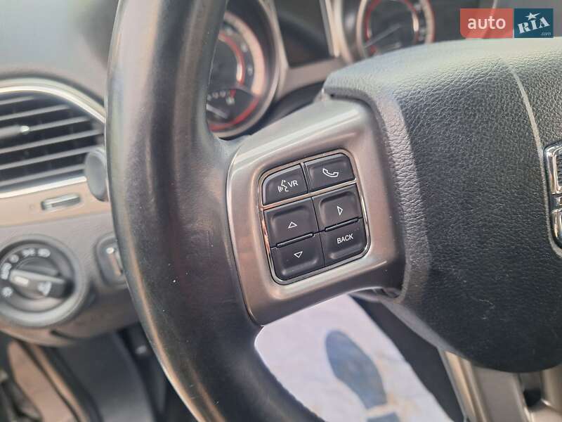 Позашляховик / Кросовер Dodge Journey 2018 в Києві