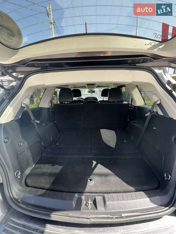 Позашляховик / Кросовер Dodge Journey 2015 в Львові