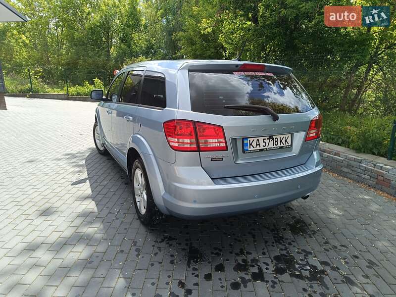 Внедорожник / Кроссовер Dodge Journey 2013 в Ровно
