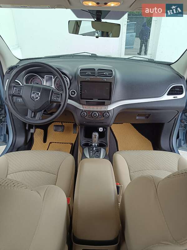 Внедорожник / Кроссовер Dodge Journey 2013 в Ровно