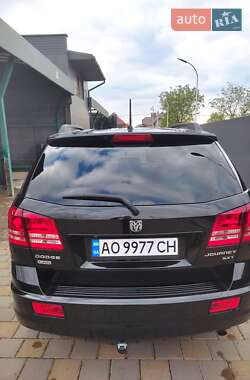 Позашляховик / Кросовер Dodge Journey 2009 в 