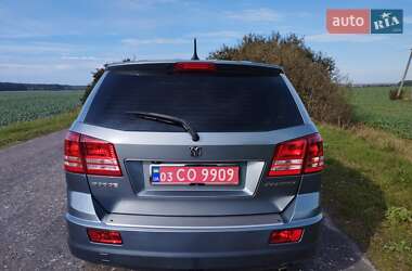 Внедорожник / Кроссовер Dodge Journey 2010 в 