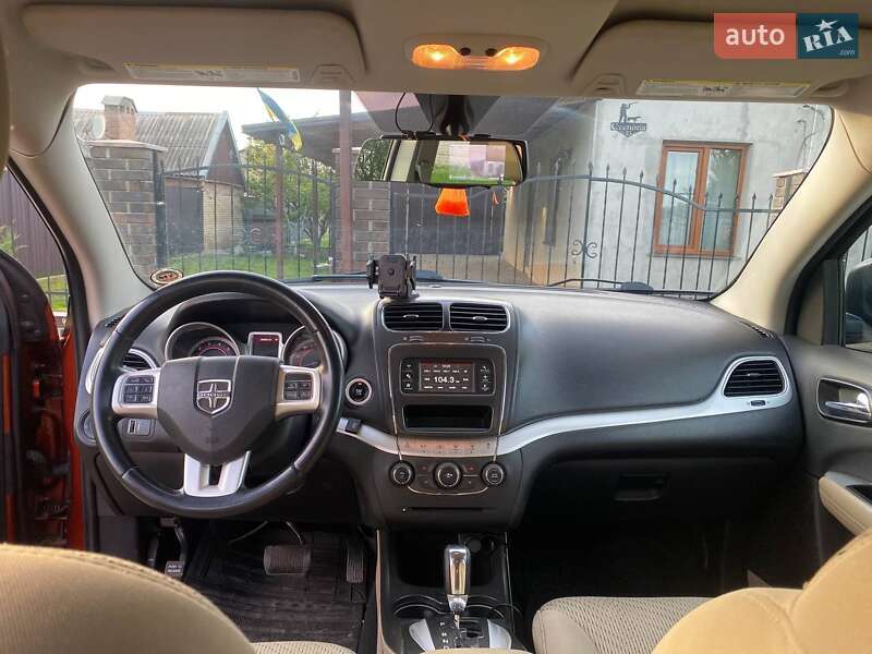 Внедорожник / Кроссовер Dodge Journey 2012 в Кривом Роге