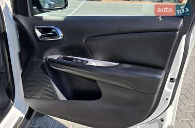 Внедорожник / Кроссовер Dodge Journey 2015 в 