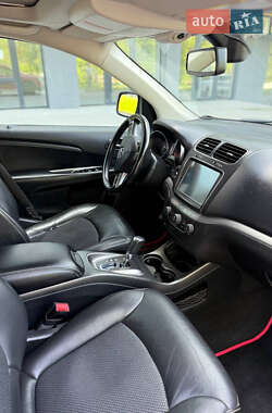 Внедорожник / Кроссовер Dodge Journey 2020 в 