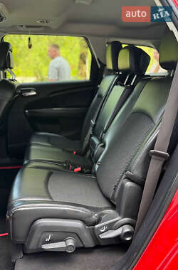 Внедорожник / Кроссовер Dodge Journey 2020 в 