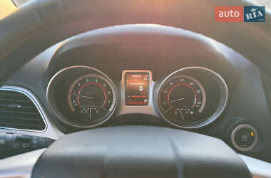 Внедорожник / Кроссовер Dodge Journey 2014 в 