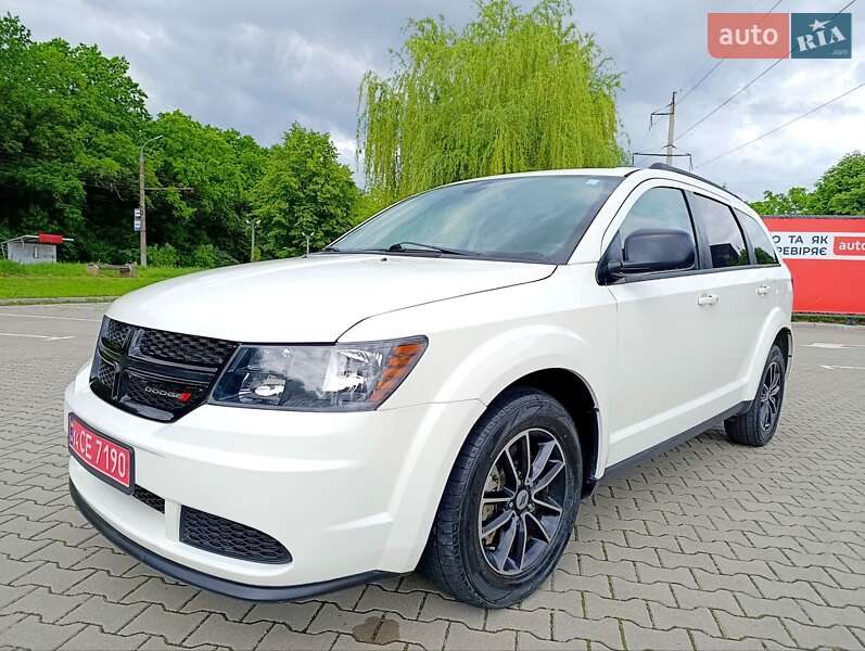 Внедорожник / Кроссовер Dodge Journey 2018 в 