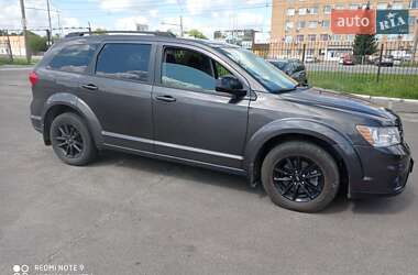 Внедорожник / Кроссовер Dodge Journey 2019 в 