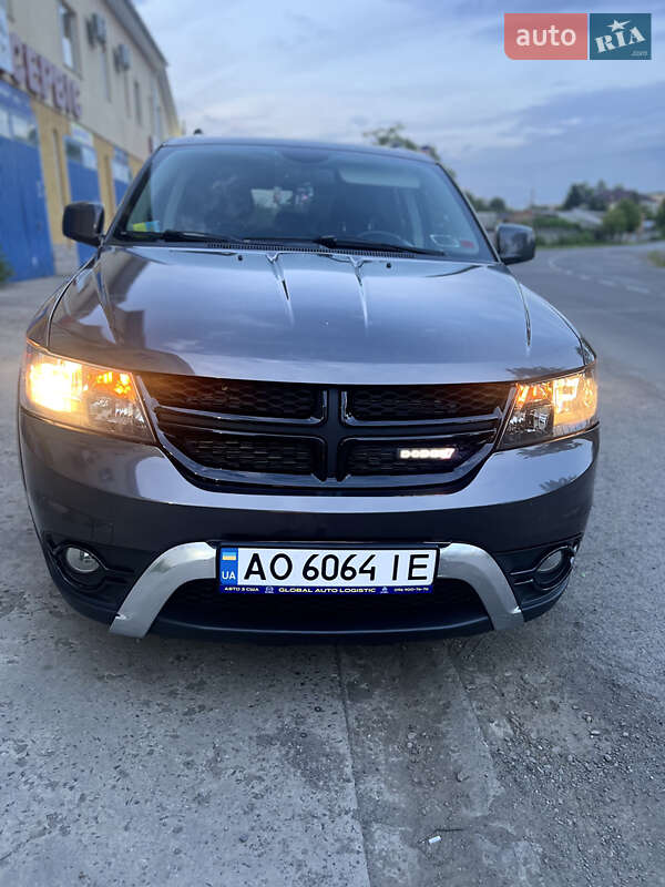 Внедорожник / Кроссовер Dodge Journey 2017 в 