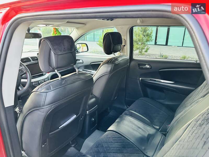 Внедорожник / Кроссовер Dodge Journey 2012 в Хмельницком