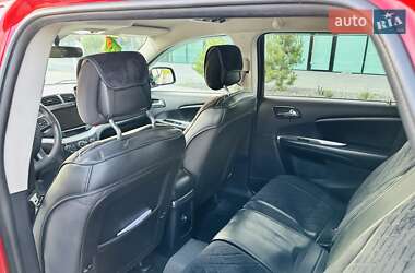 Внедорожник / Кроссовер Dodge Journey 2012 в 