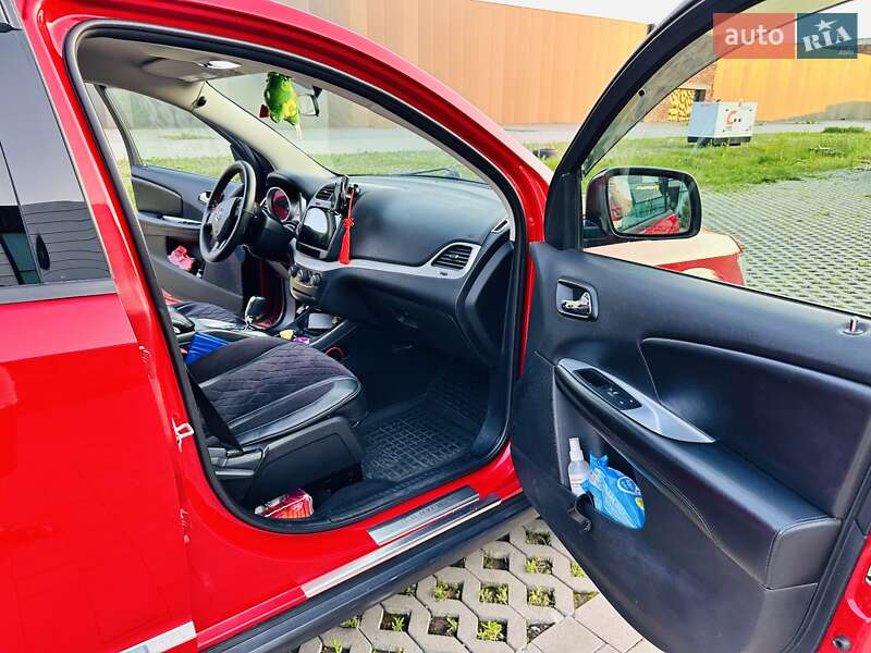 Внедорожник / Кроссовер Dodge Journey 2012 в Хмельницком