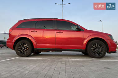 Внедорожник / Кроссовер Dodge Journey 2015 в 