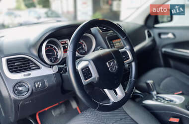 Внедорожник / Кроссовер Dodge Journey 2017 в 