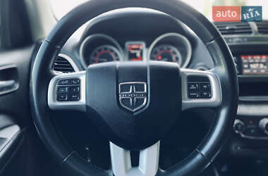 Внедорожник / Кроссовер Dodge Journey 2017 в 