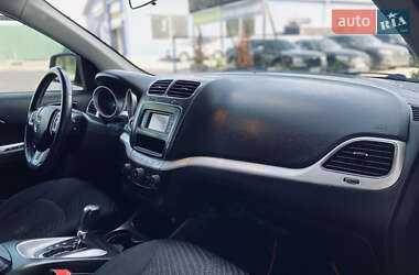 Внедорожник / Кроссовер Dodge Journey 2017 в 