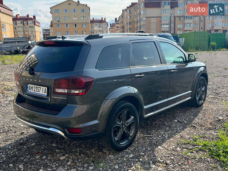 Внедорожник / Кроссовер Dodge Journey 2020 в Киеве