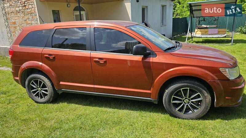 Внедорожник / Кроссовер Dodge Journey 2012 в Радивилове