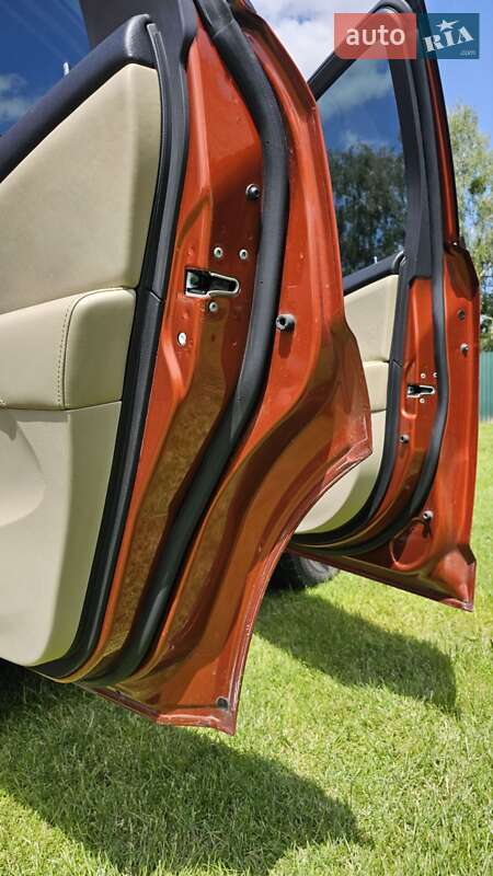 Внедорожник / Кроссовер Dodge Journey 2012 в Радивилове