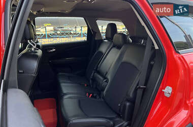 Позашляховик / Кросовер Dodge Journey 2018 в 