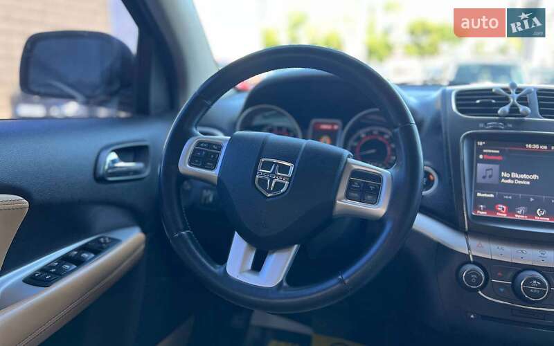 Внедорожник / Кроссовер Dodge Journey 2013 в Ивано-Франковске