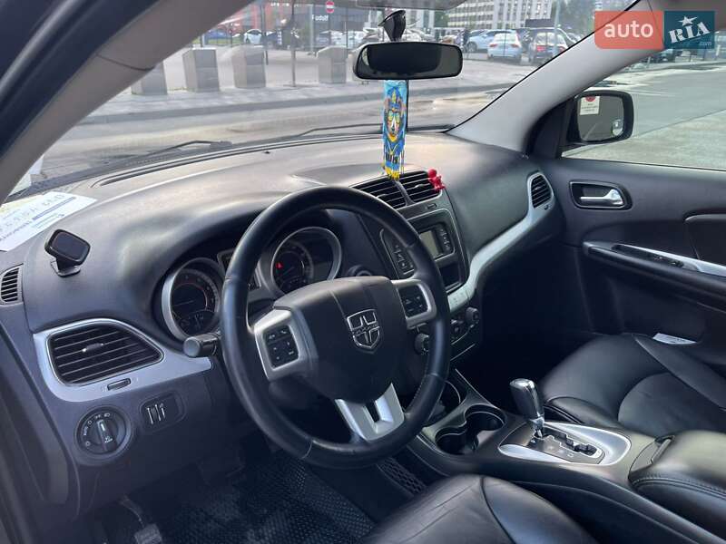 Позашляховик / Кросовер Dodge Journey 2016 в Києві фото 22 Позашляховик / Кросовер Dodge Journey 2016 в Києві
