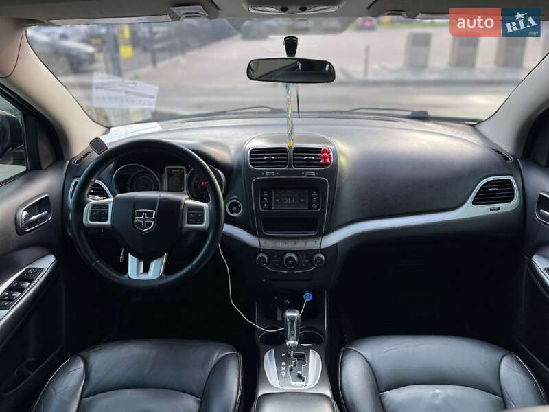 Позашляховик / Кросовер Dodge Journey 2016 в Києві фото 30 Позашляховик / Кросовер Dodge Journey 2016 в Києві