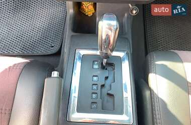 Внедорожник / Кроссовер Dodge Journey 2010 в 