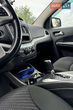 Внедорожник / Кроссовер Dodge Journey 2011 в 