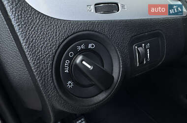 Внедорожник / Кроссовер Dodge Journey 2017 в 