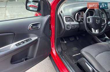 Внедорожник / Кроссовер Dodge Journey 2016 в 