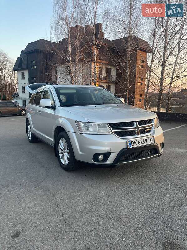 Внедорожник / Кроссовер Dodge Journey 2013 в Ровно