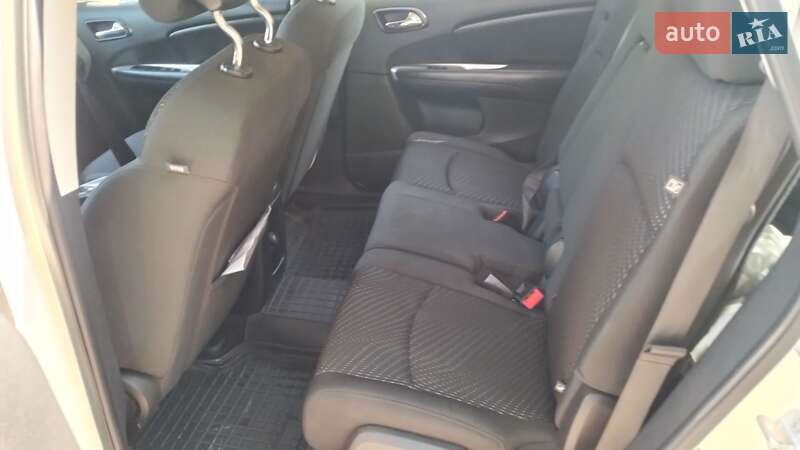 Позашляховик / Кросовер Dodge Journey 2018 в Львові