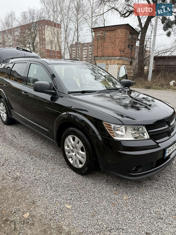 Внедорожник / Кроссовер Dodge Journey 2016 в 