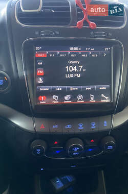 Внедорожник / Кроссовер Dodge Journey 2020 в 