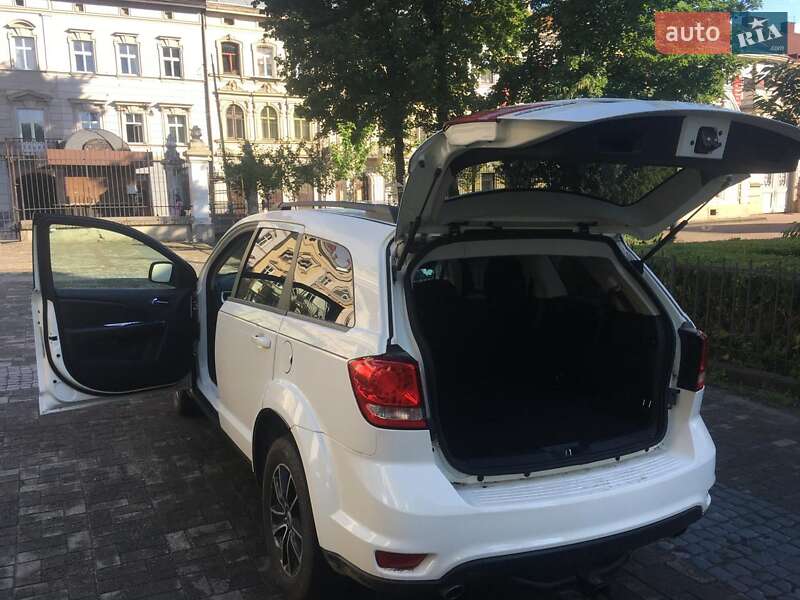 Внедорожник / Кроссовер Dodge Journey 2018 в Львове