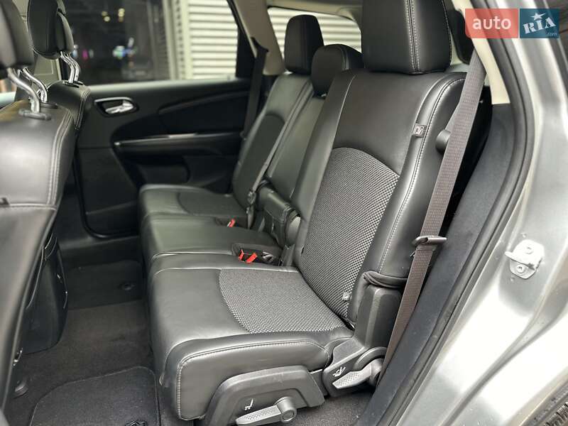 Внедорожник / Кроссовер Dodge Journey 2019 в Киеве