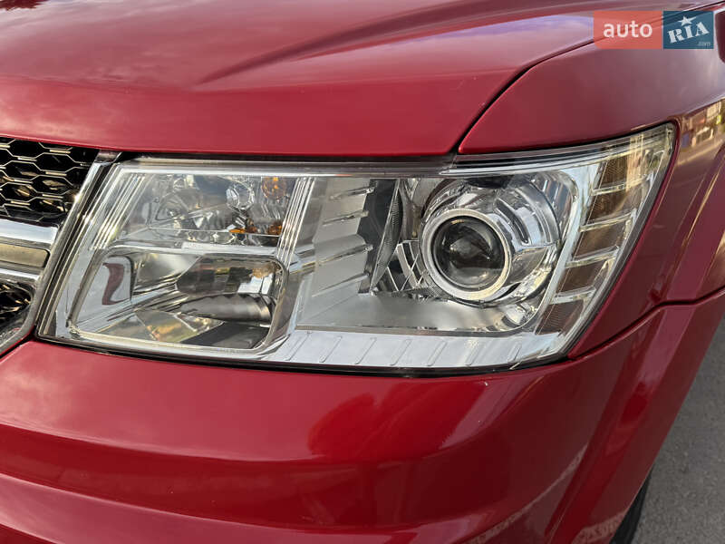 Внедорожник / Кроссовер Dodge Journey 2014 в Львове