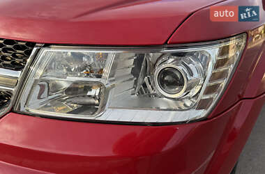 Внедорожник / Кроссовер Dodge Journey 2014 в 