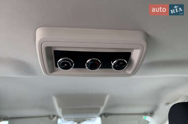 Внедорожник / Кроссовер Dodge Journey 2010 в 