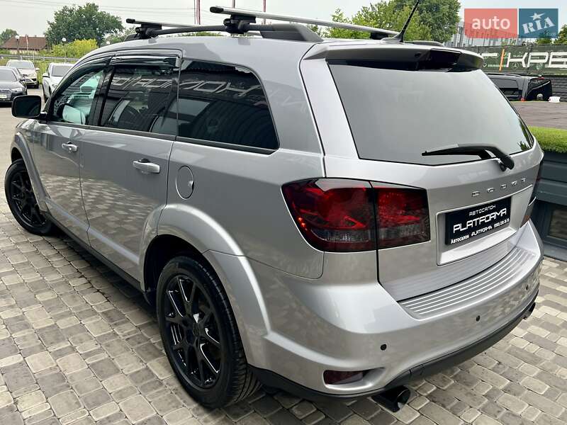 Позашляховик / Кросовер Dodge Journey 2016 в Києві