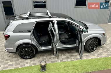 Внедорожник / Кроссовер Dodge Journey 2016 в 