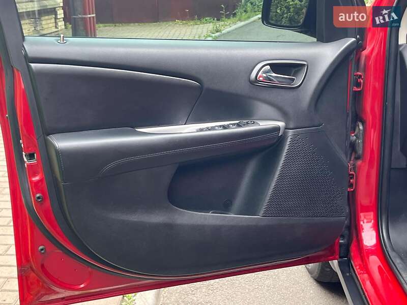 Внедорожник / Кроссовер Dodge Journey 2017 в Киеве фото 18 Внедорожник / Кроссовер Dodge Journey 2017 в Киеве