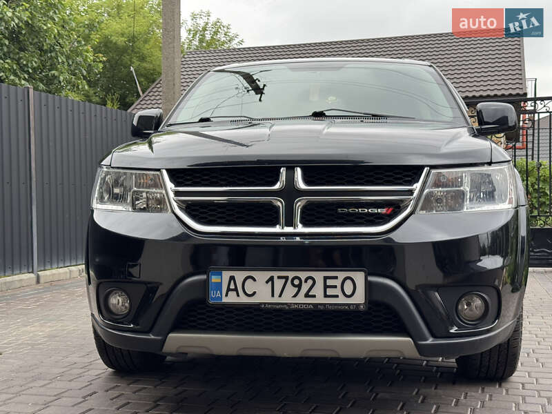 Позашляховик / Кросовер Dodge Journey 2017 в Нововолинську