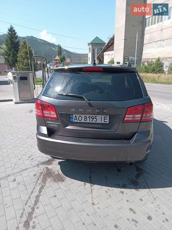 Внедорожник / Кроссовер Dodge Journey 2017 в Рахове