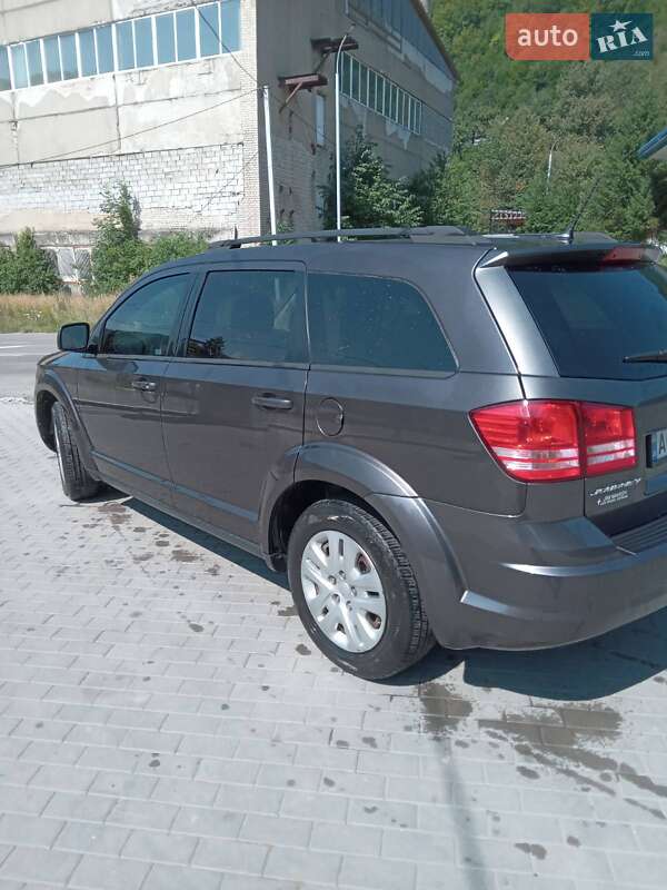 Внедорожник / Кроссовер Dodge Journey 2017 в Рахове